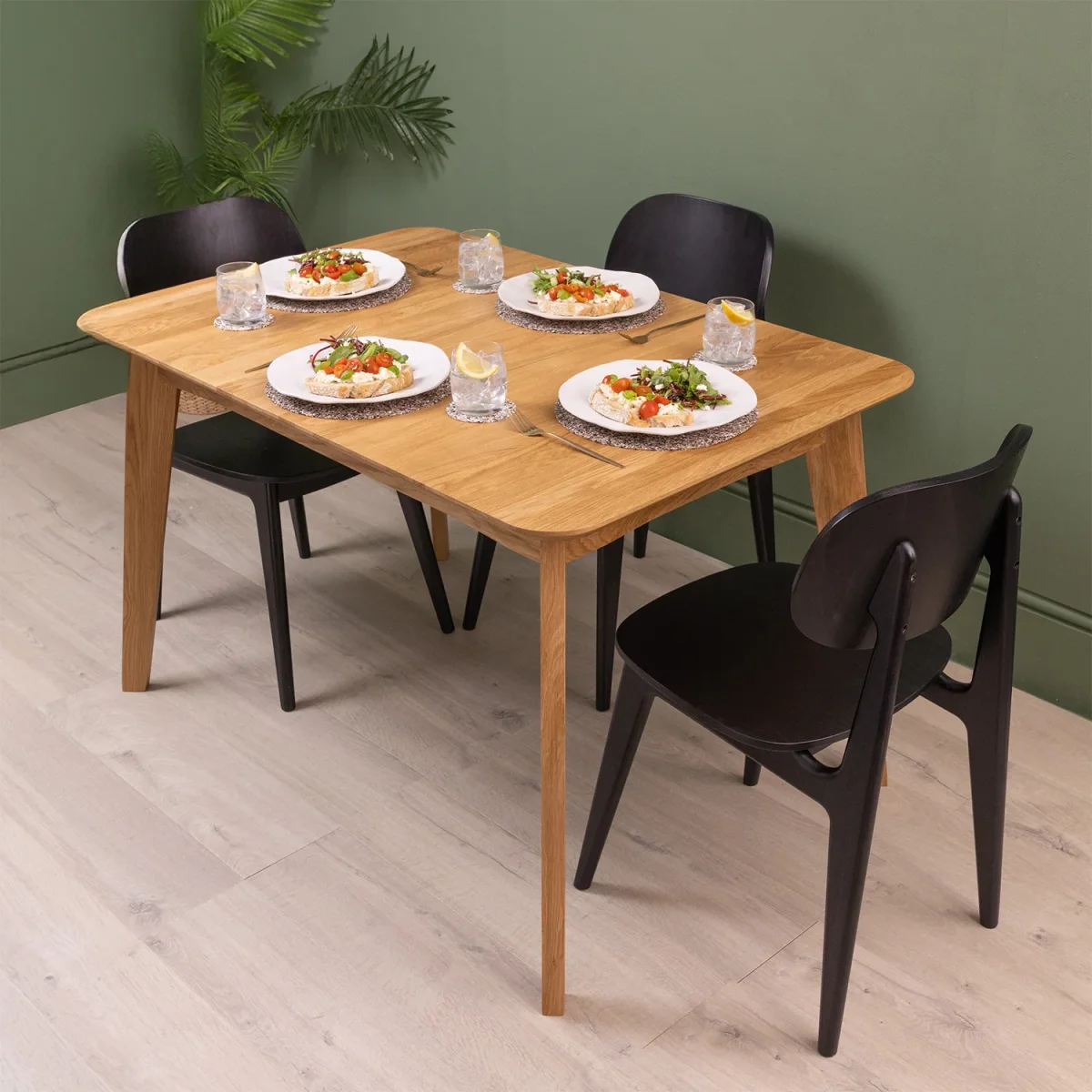 Extendable Dining Table - Solid Oak
